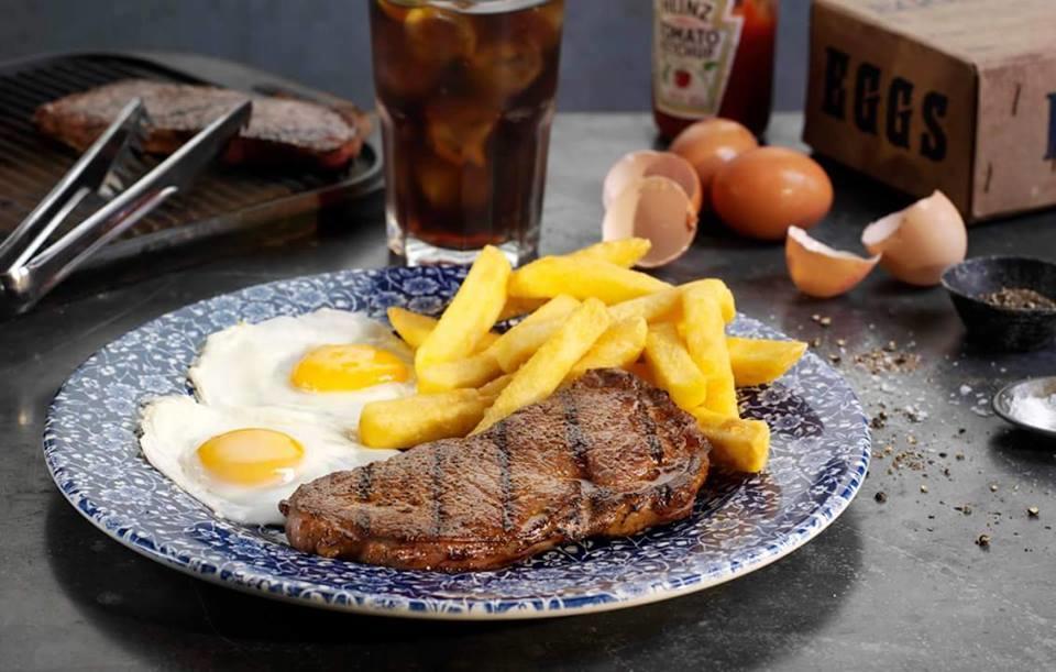 The Crown Hotel Wetherspoon Biggleswade Zewnętrze zdjęcie