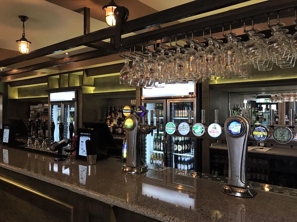 The Crown Hotel Wetherspoon Biggleswade Zewnętrze zdjęcie