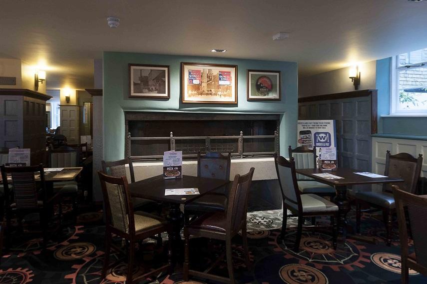 The Crown Hotel Wetherspoon Biggleswade Zewnętrze zdjęcie